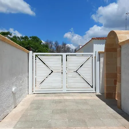 Vakantiehuis Leo House Porto Cesareo
